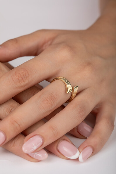 14 Ayar Altın Kalp Figürlü Yüzük