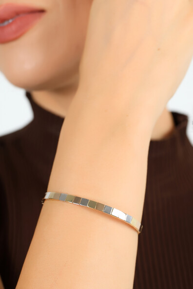 14 Ayar Altın Kare Kelepçe