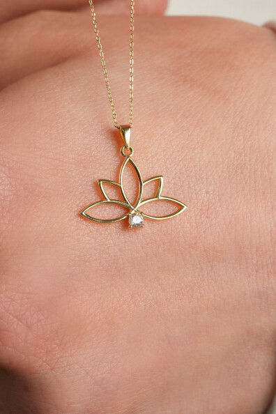 14 Ayar Altın Lotus Kolye