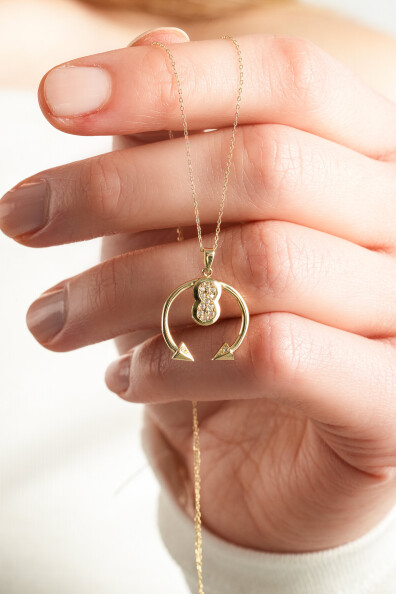 14 Ayar Altın Ok Taşlı Kolye