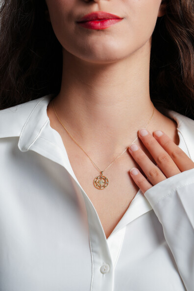 14 Ayar Altın Pusula Kolye