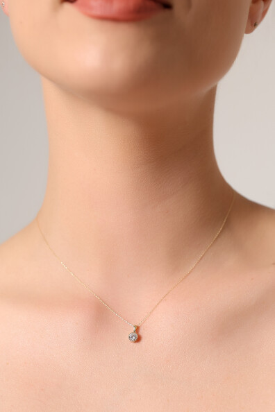 14 Ayar Altın Tektaş Kolye