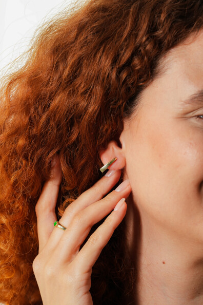 14 Ayar Altın Üçgen Küpe