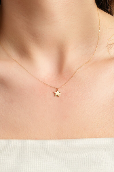 14 Ayar Altın Yıldız Kolye