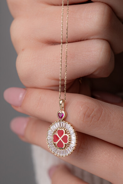 14 Ayar Altın Yonca Kolye