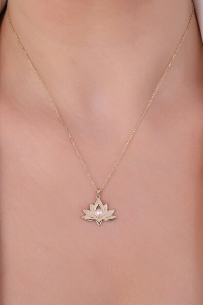 14 Ayar Altın Lotus İnci Kolye