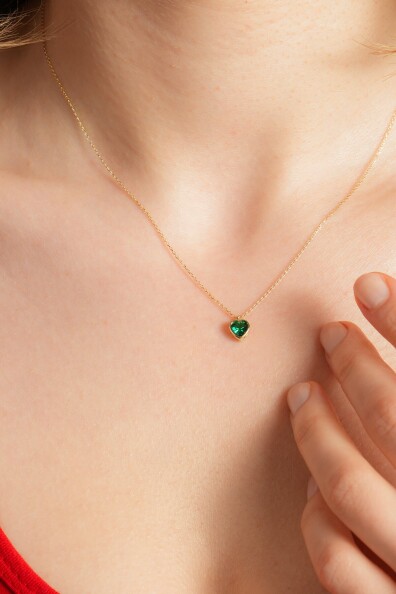 14 Ayar Altın Yeşil Kalp Kolye